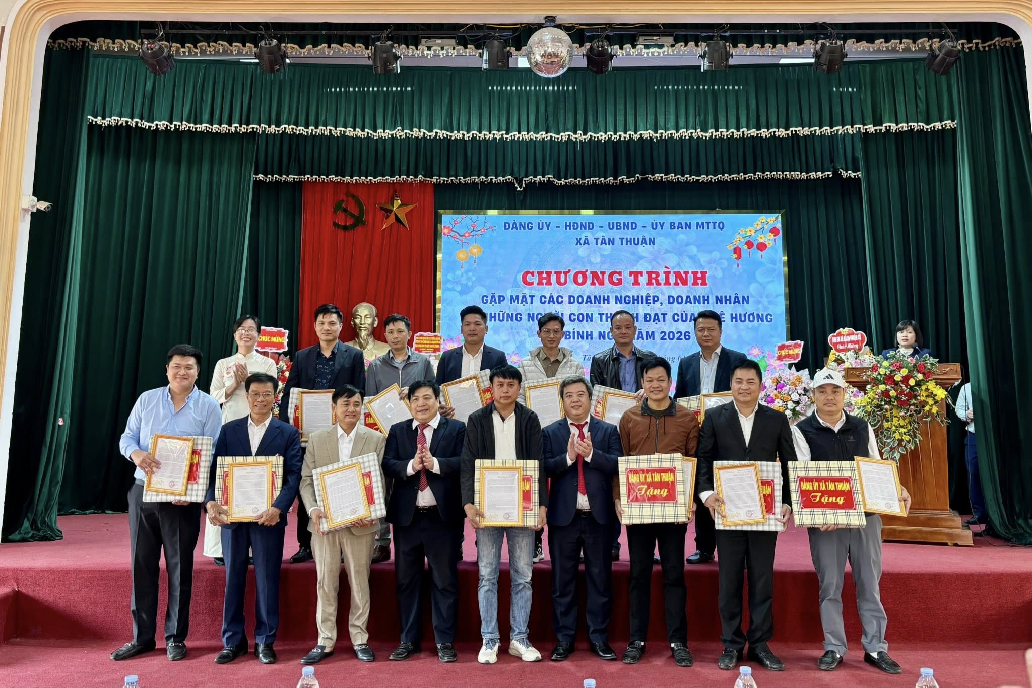 Gặp mặt các doanh nghiệp, doanh nhân và những người con thành đạt của quê hương nhân dịp Tết Nguyên đán Bính Ngọ năm 2026