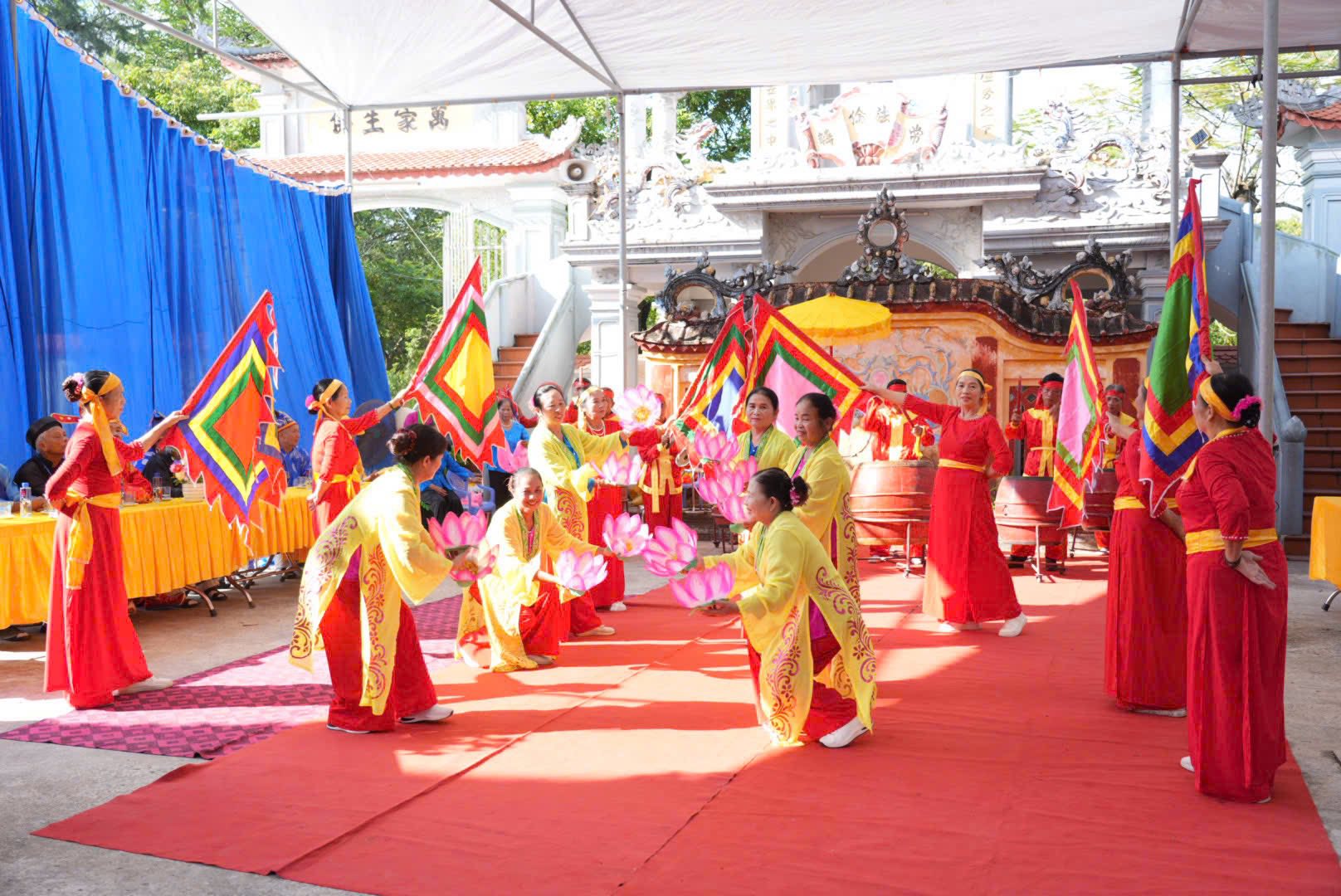 Lễ hội truyền thống đình chùa Bách Tính