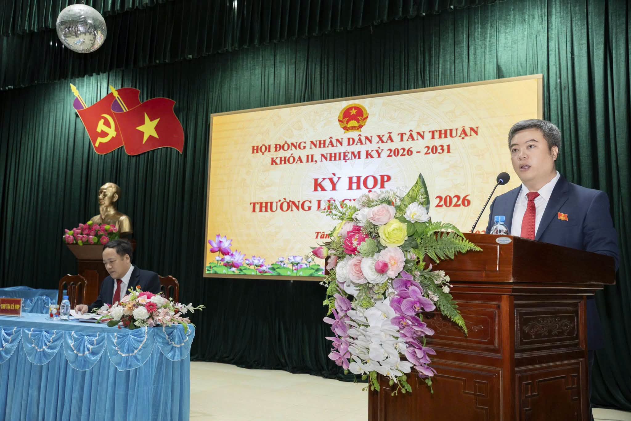   Hội đồng nhân dân xã Tân Thuận khoá II tổ chức kỳ họp thường lệ giữa năm 2026