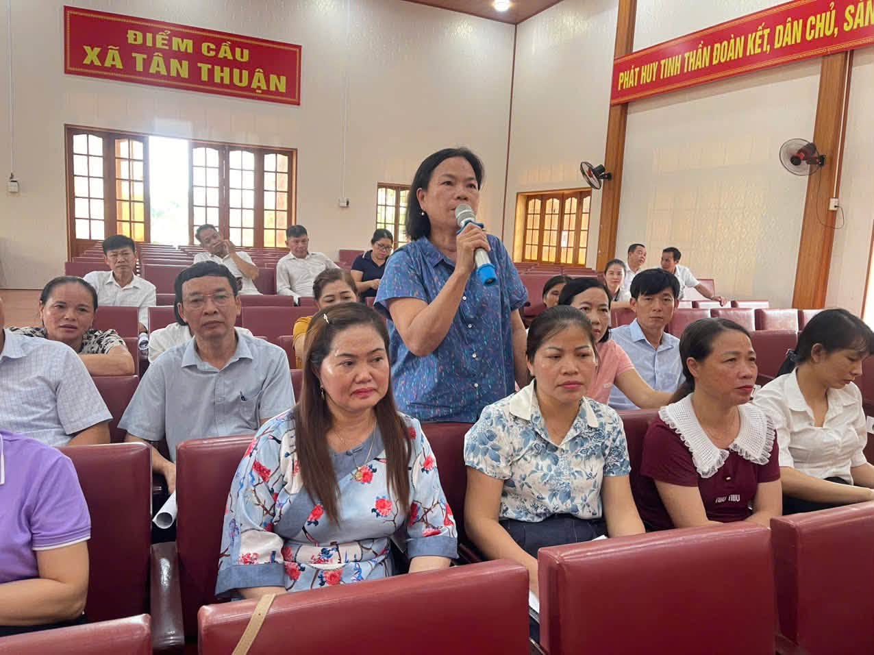   Lấy ý kiến tham gia đề án sắp xếp các cơ sở giáo dục trên địa bàn xã