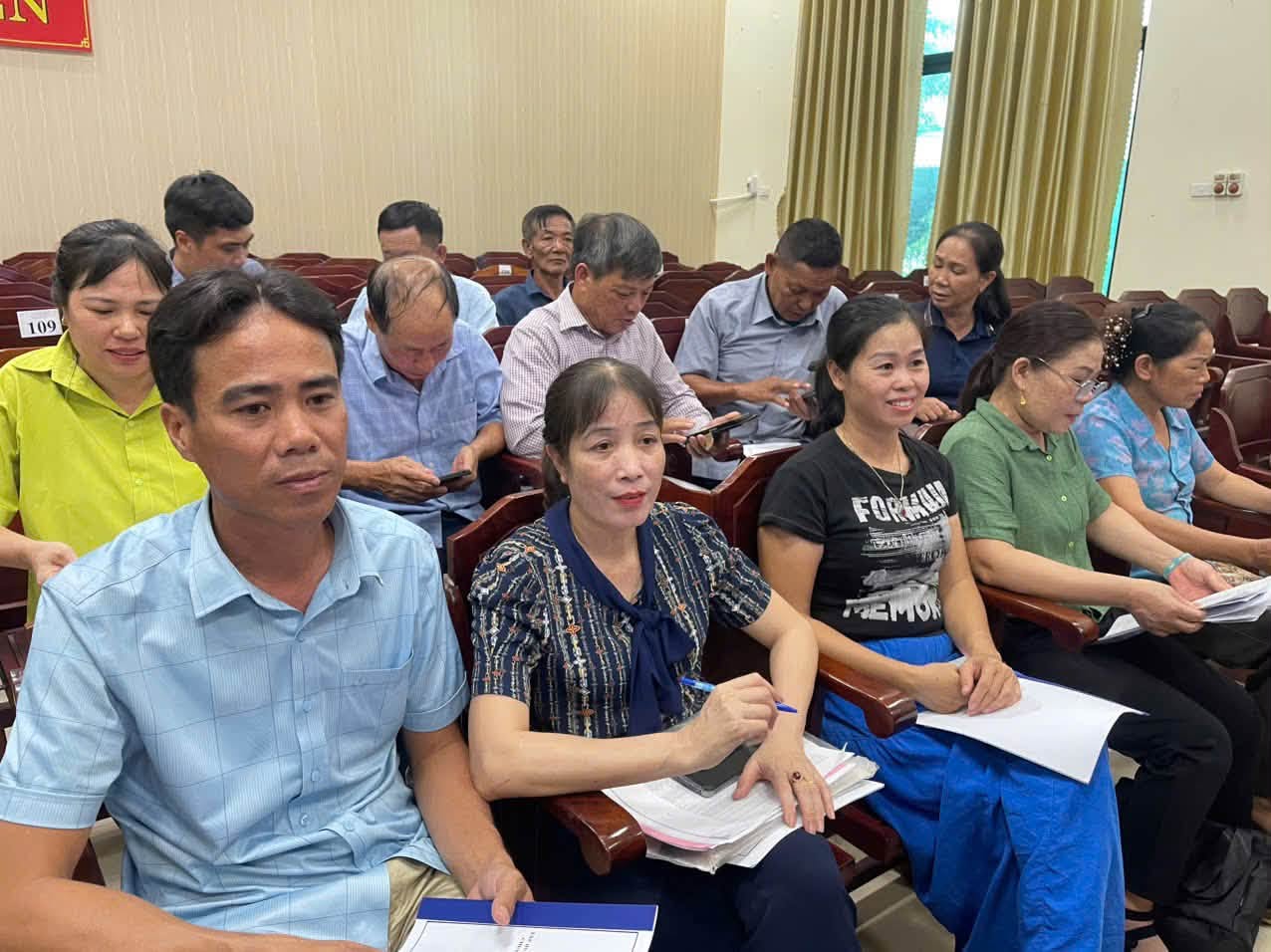   Tập huấn xử lý rơm rạ và chuyển đổi số trong nông nghiệp