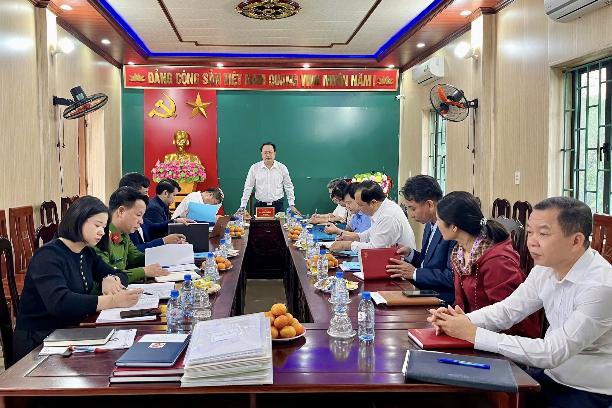 Ban Thường vụ Đảng uỷ xã Tân Thuận làm việc với đoàn kiểm tra của tỉnh về công tác lãnh đạo, chỉ đạo thực hiện công tác cán bộ trên địa bàn xã