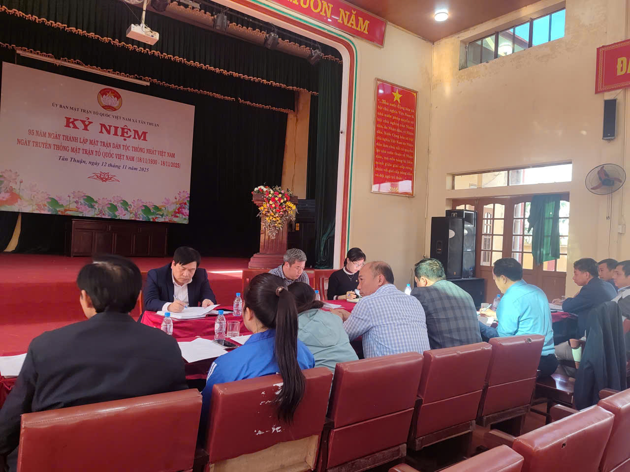 Thường trực HĐND xã Tân Thuận tổ chức hội nghị liên tịch chuẩn bị cho kỳ họp thường lệ cuối năm năm 2025 HĐND khoá I, nhiệm kỳ 2021-2026