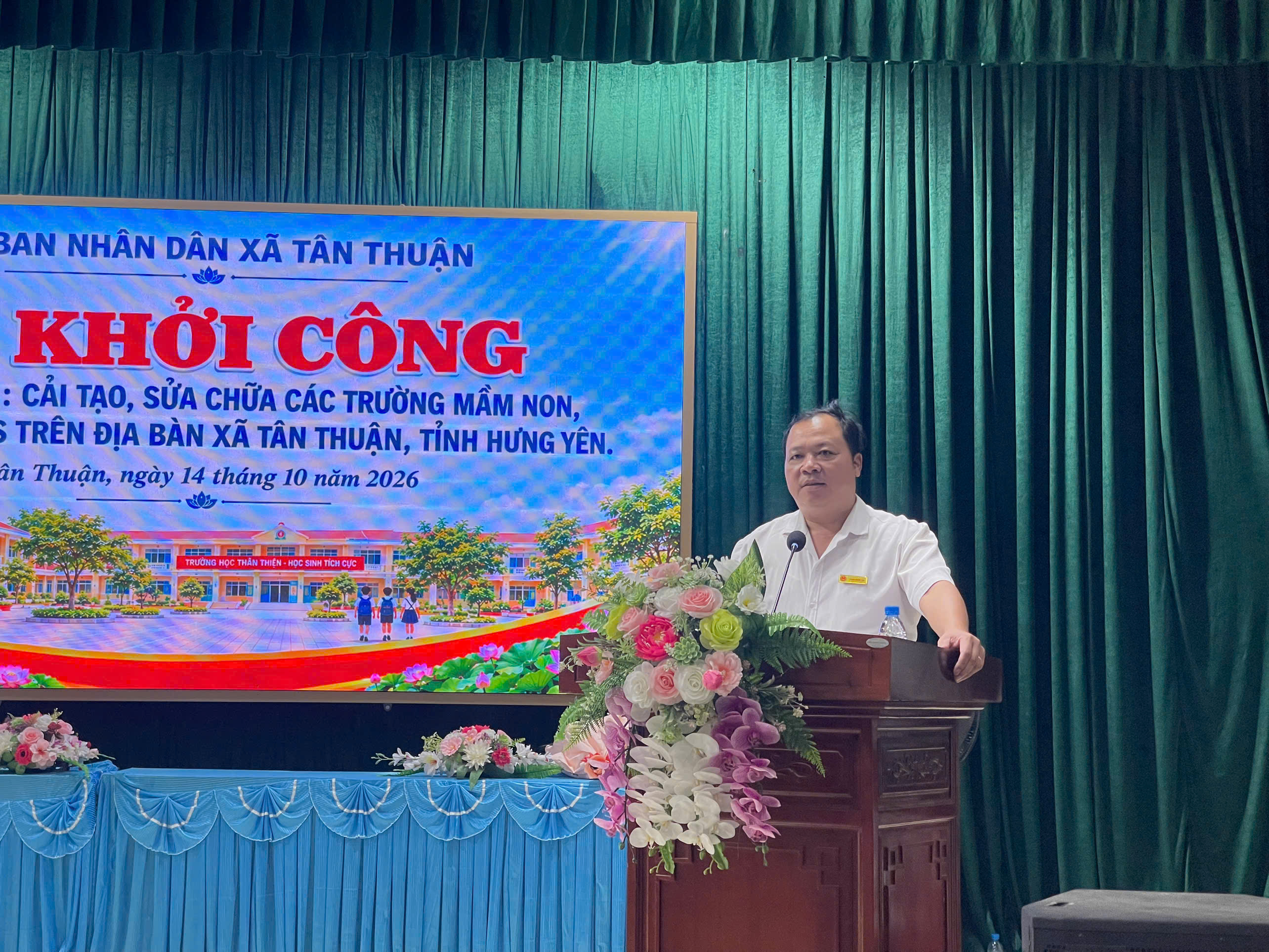 Khởi công dự án cải tạo, sửa chữa các trường mầm non, tiểu học, THCS trên địa bàn 